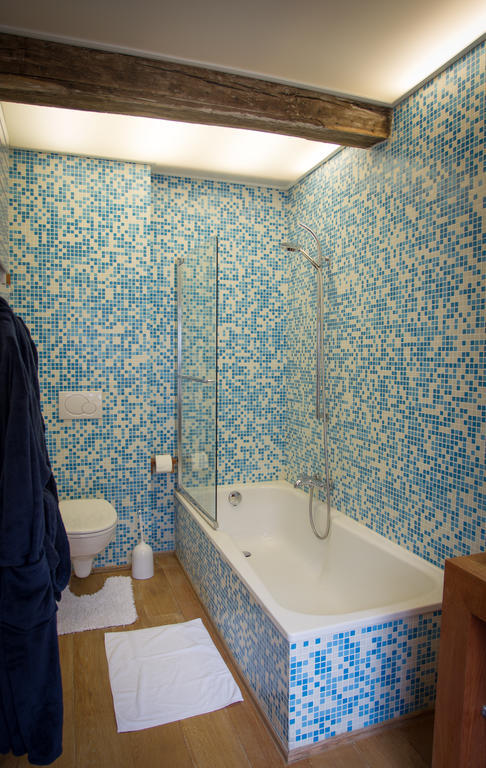 Bed and Breakfast Logies Amelias Brujas Habitación foto
